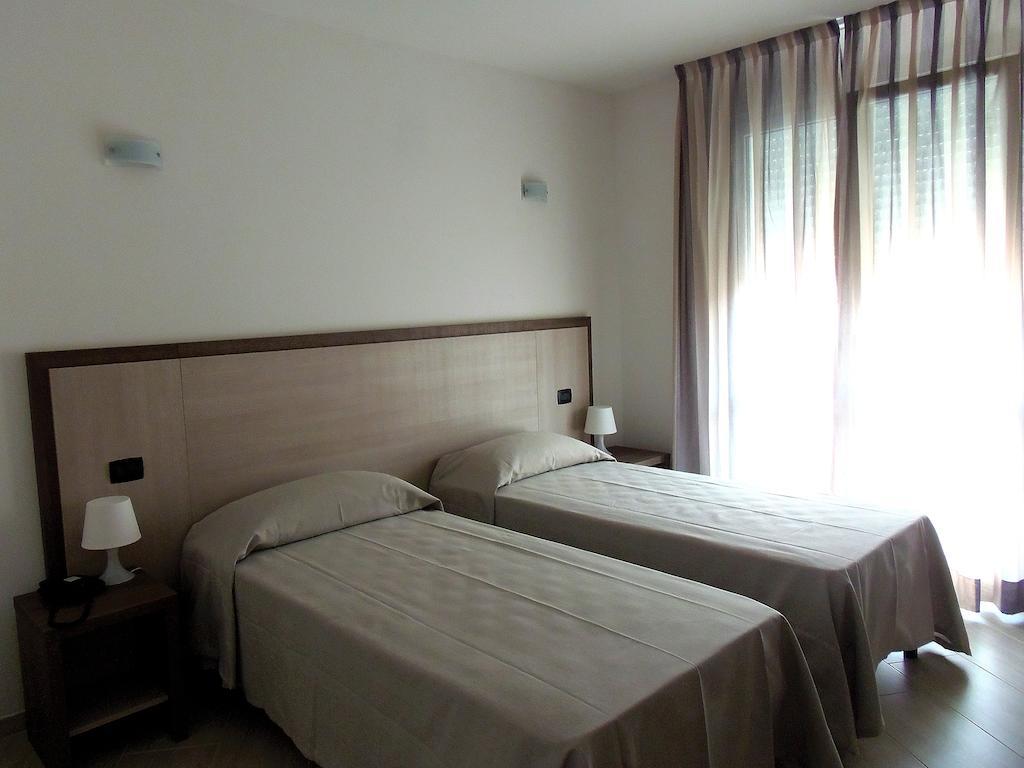 Hotel Lido Inn Lido di Camaiore Room photo