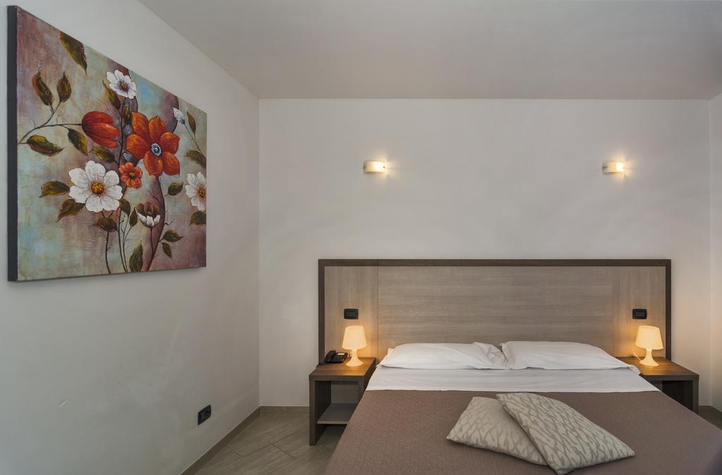 Hotel Lido Inn Lido di Camaiore Exterior photo