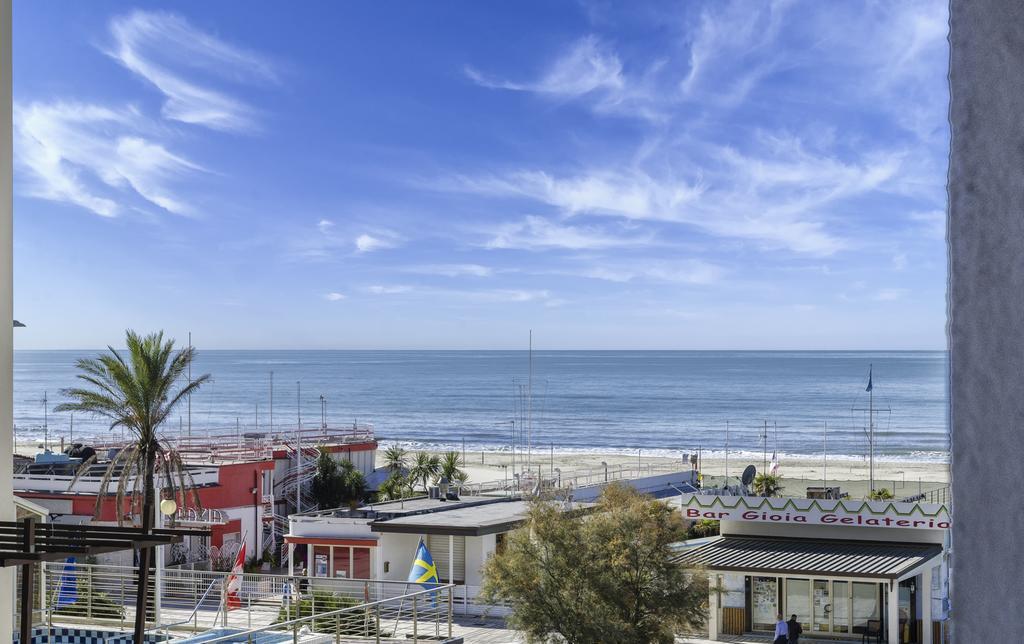 Hotel Lido Inn Lido di Camaiore Exterior photo